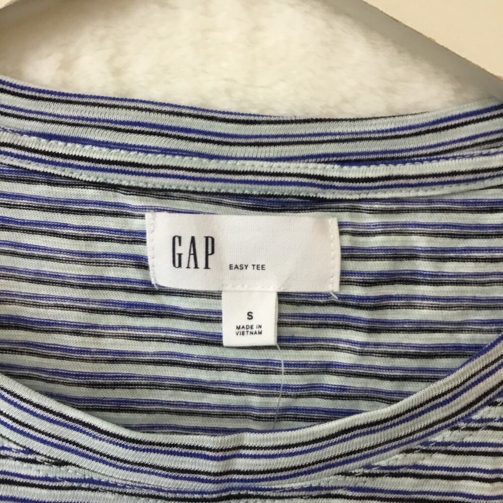 GAP Multi-Stripe Easy Stripe Tank - Picture 3 of 8